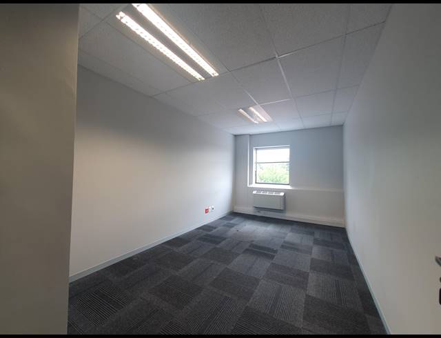 797M² OFFICE TO LET IN BEDFORDVIEW